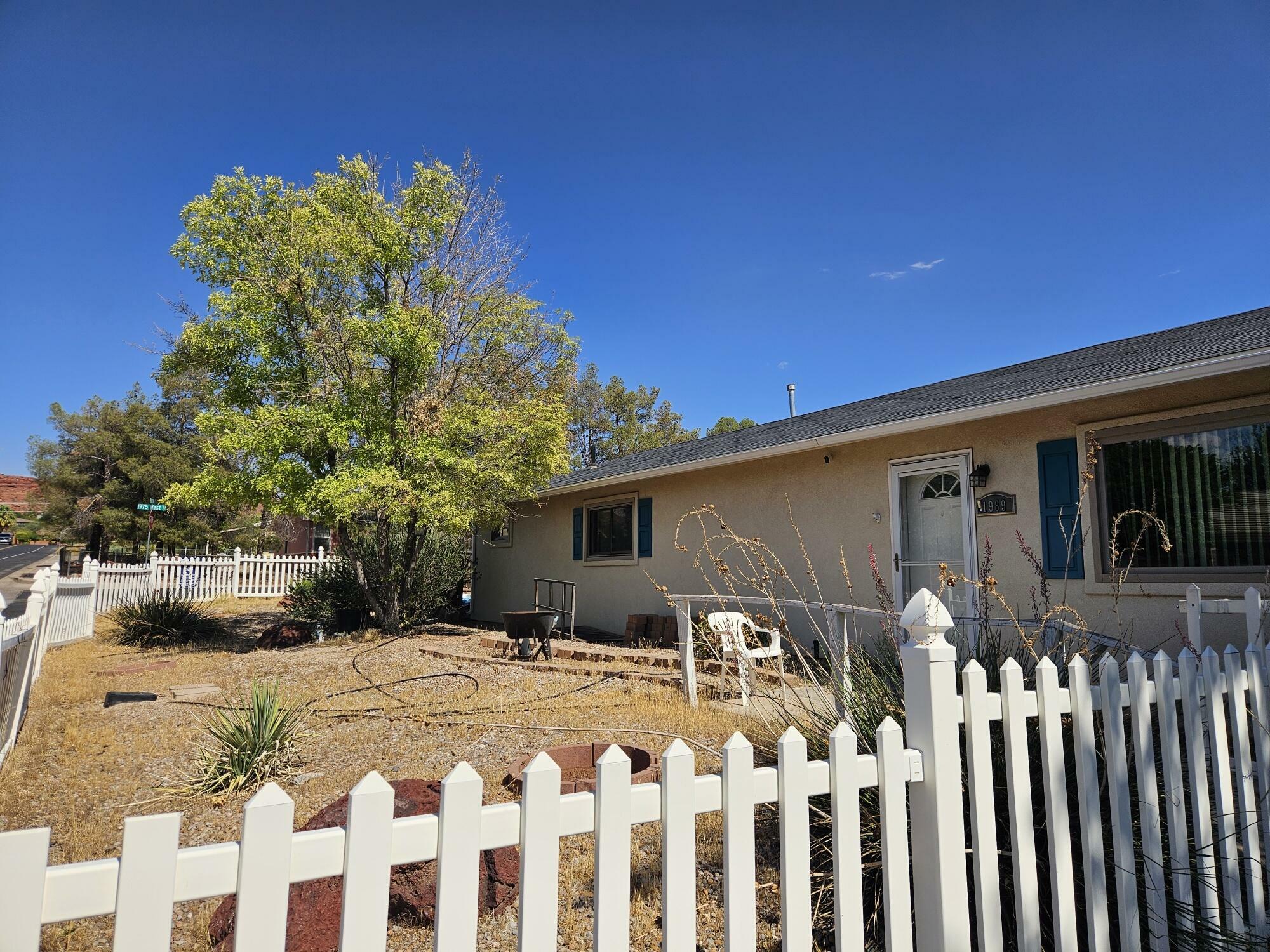 1989 W 1800 N  St George UT 84770 photo
