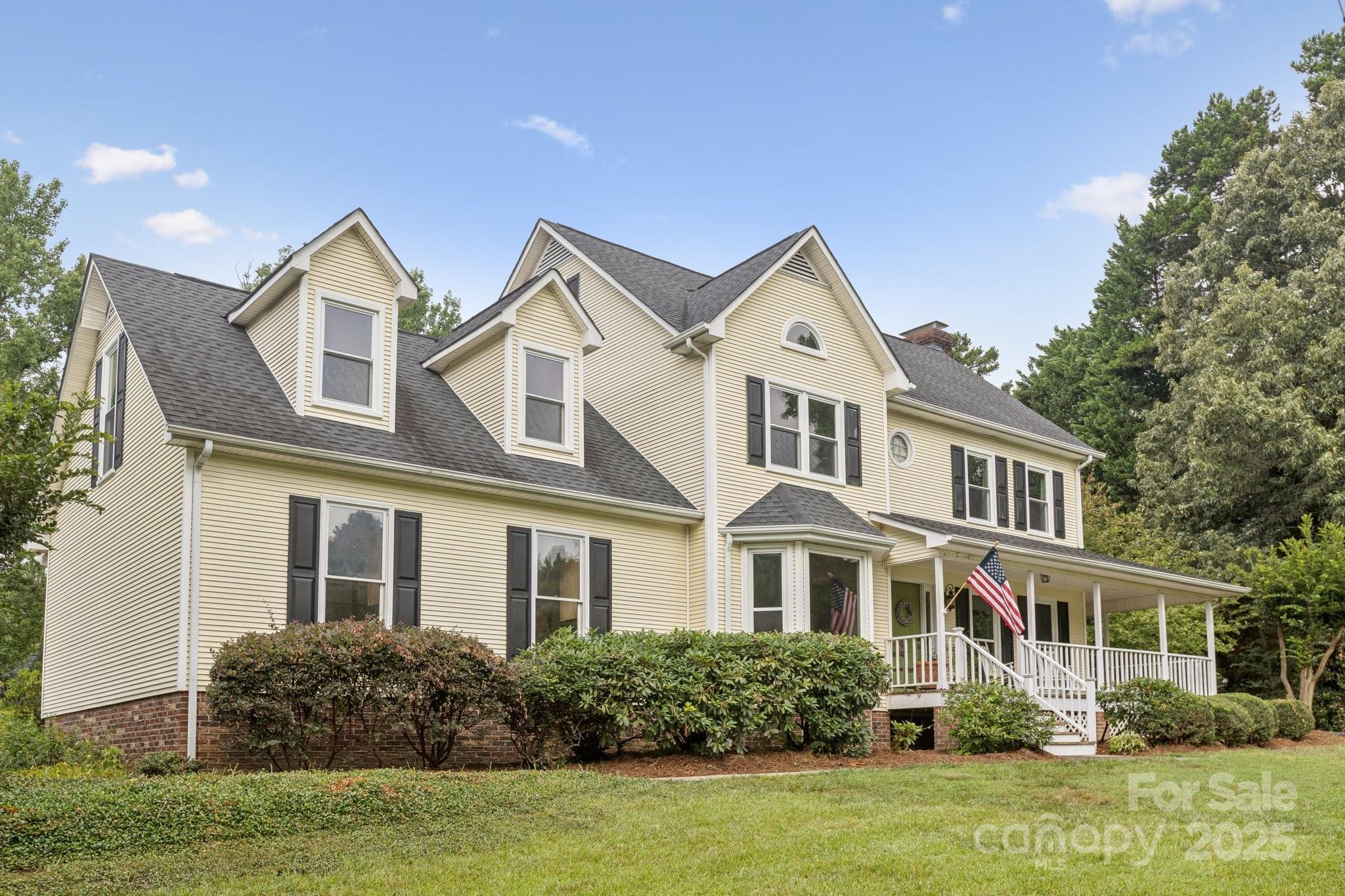 Property Photo:  851 Tanglewood Drive NE  NC 28025 