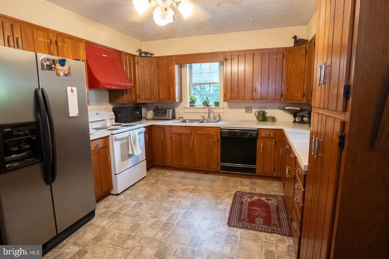 Property Photo:  573 Hill Church Road  PA 19512 