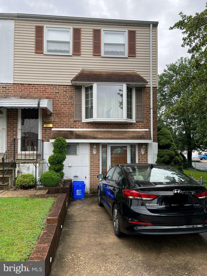 12040 Farwell Road  Philadelphia PA 19154 photo