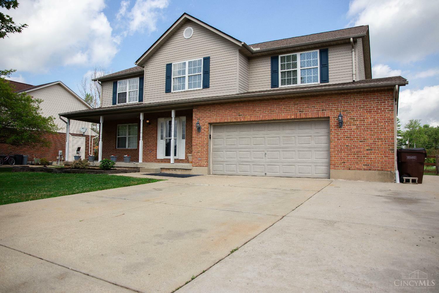 Property Photo:  5427 Cherry Blossom Court  OH 45150 