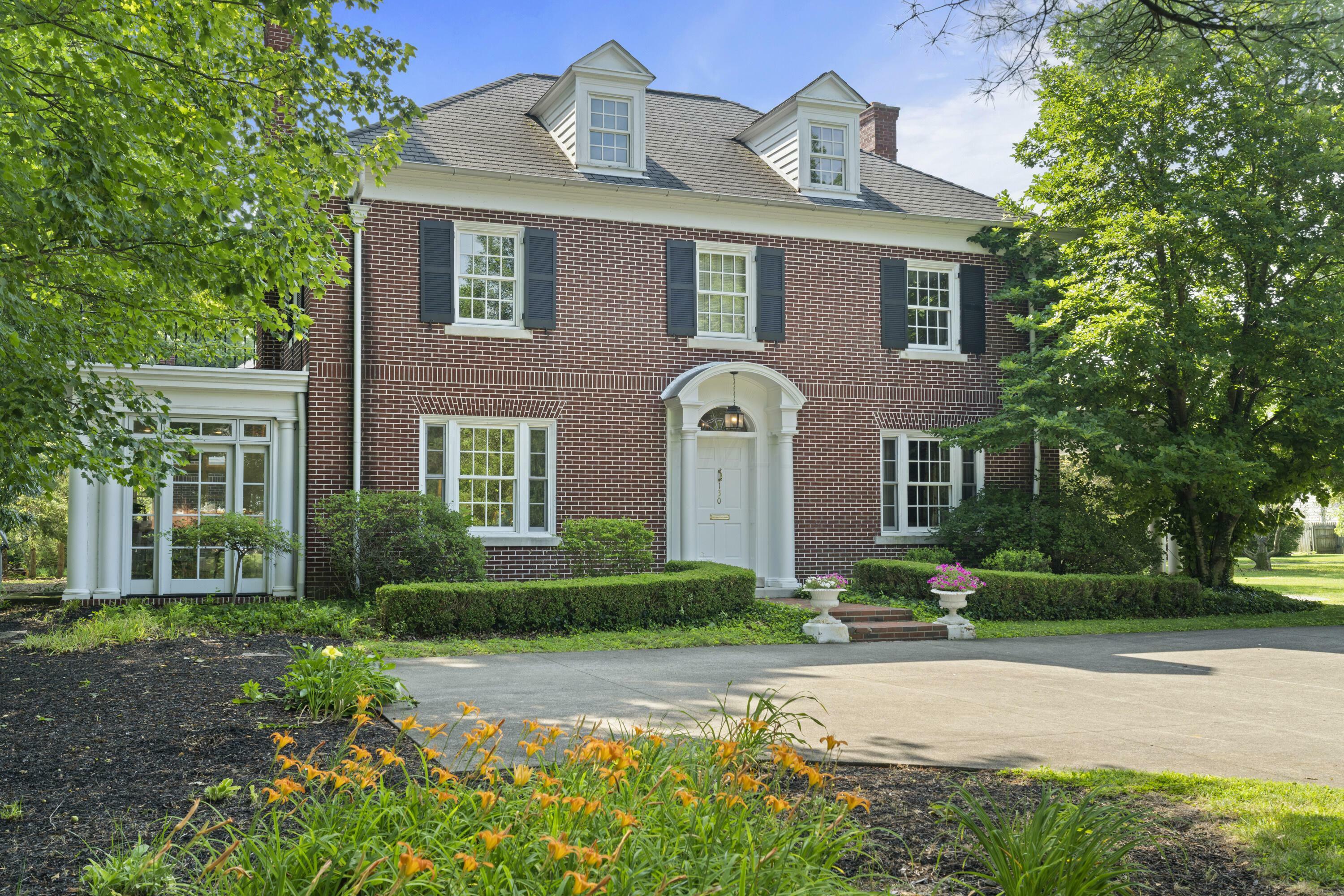 Property Photo: 130 Boving Road OH 43130