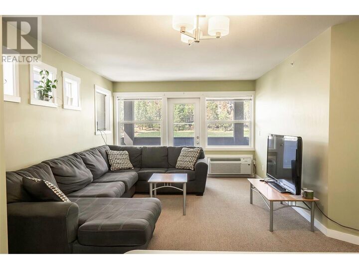 Property Photo: 1481 Glenmore Road North 301 BC V1V 2C5