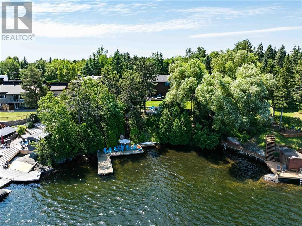 Property Photo: 455 Kirkwood Drive ON P3E 6J4