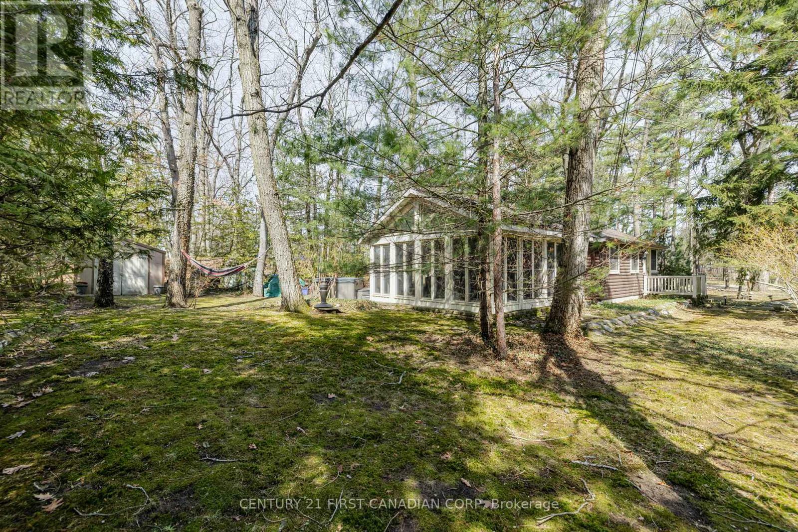 Property Photo:  47 Heaman Crescent  ON N0M 1T0 