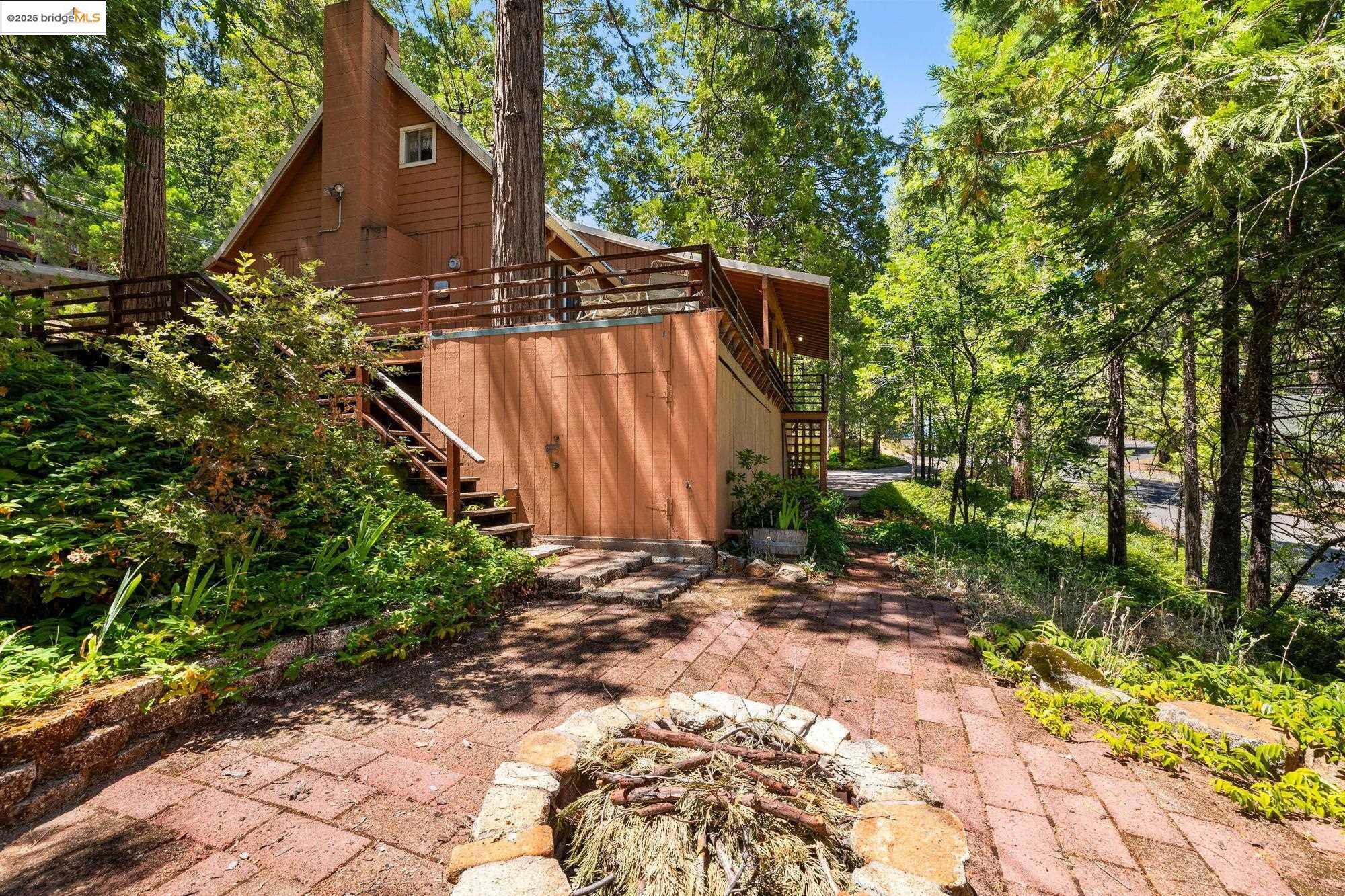 Property Photo:  20846 Telele Trail  CA 95346 