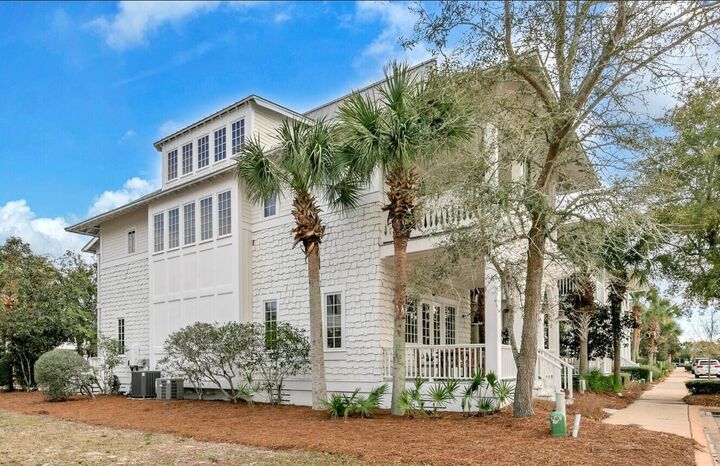 Property Photo:  456 Cypress Drive  FL 32459 