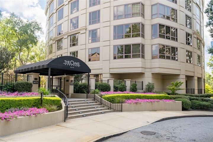 Property Photo: 3475 Oak Valley Road NE 910 GA 30326