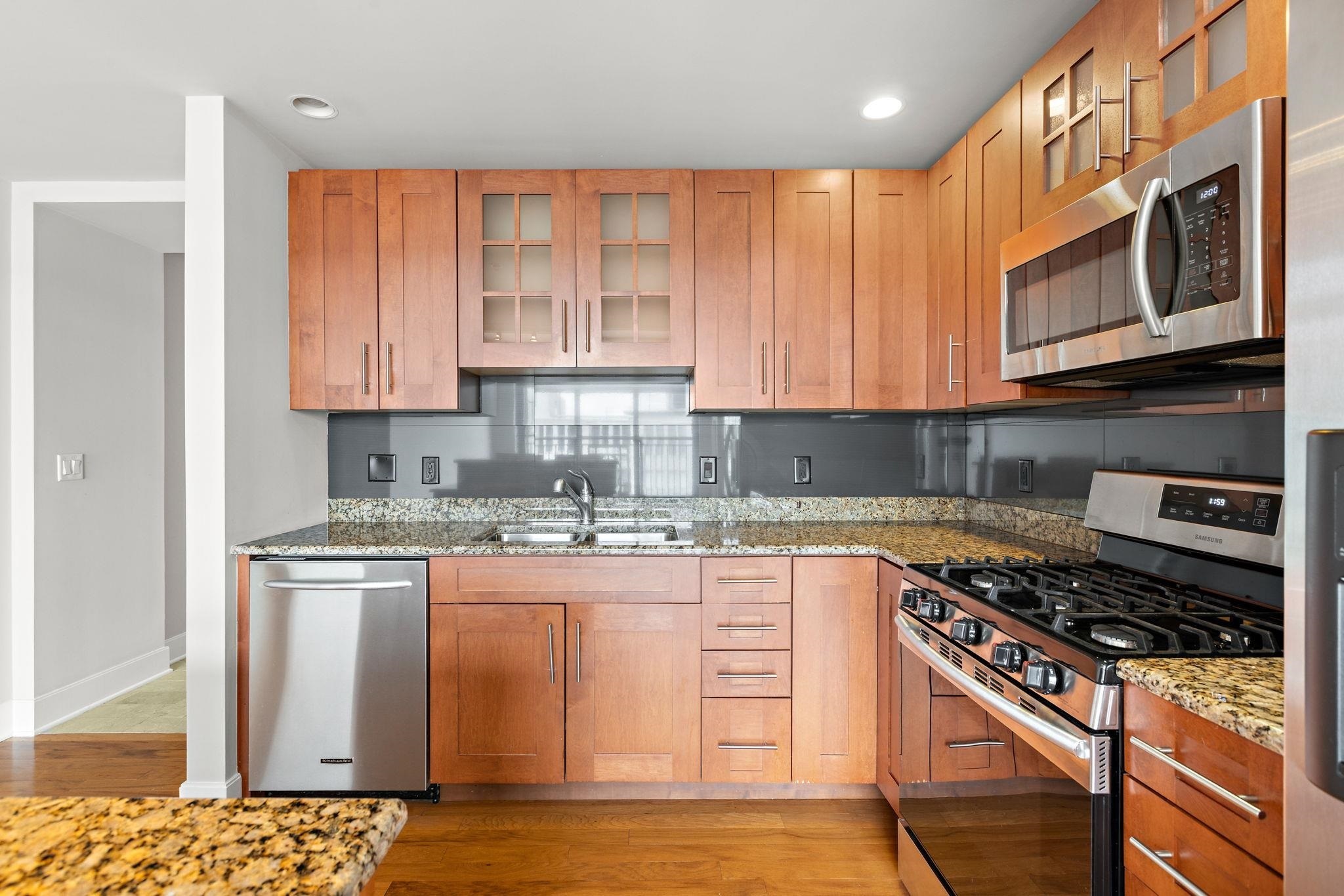 Property Photo: 1025 Maxwell Lane 1209 NJ 07030