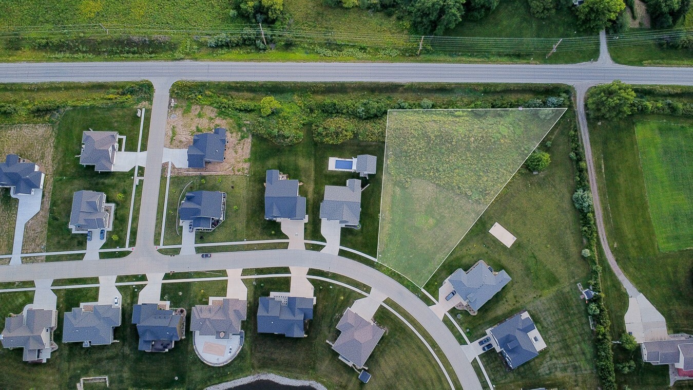 Property Photo:  3010 Bos Ridge Road  IA 50219 