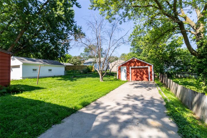 Property Photo: 3920 12th Street IA 50313