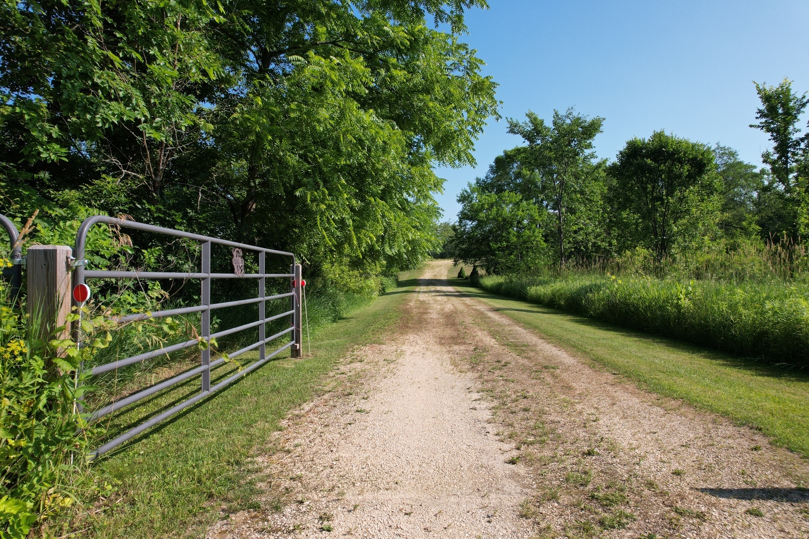 Property Photo: 1607 Wheeler Road IL 60146