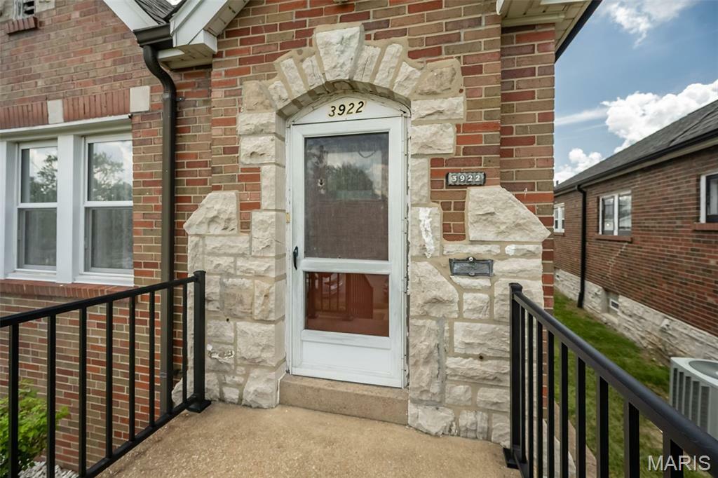 Property Photo:  3922 Alexander Street  MO 63116 