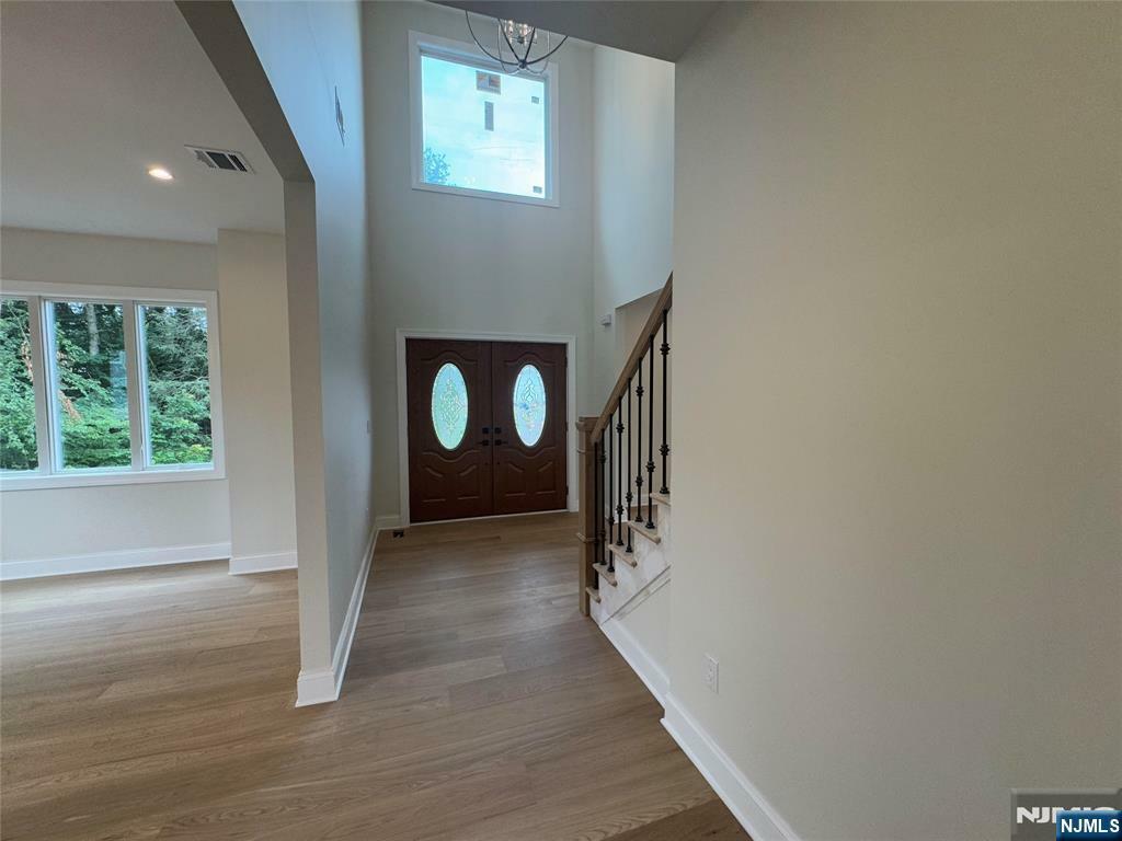 Property Photo:  7 Burma Court  NJ 07480 