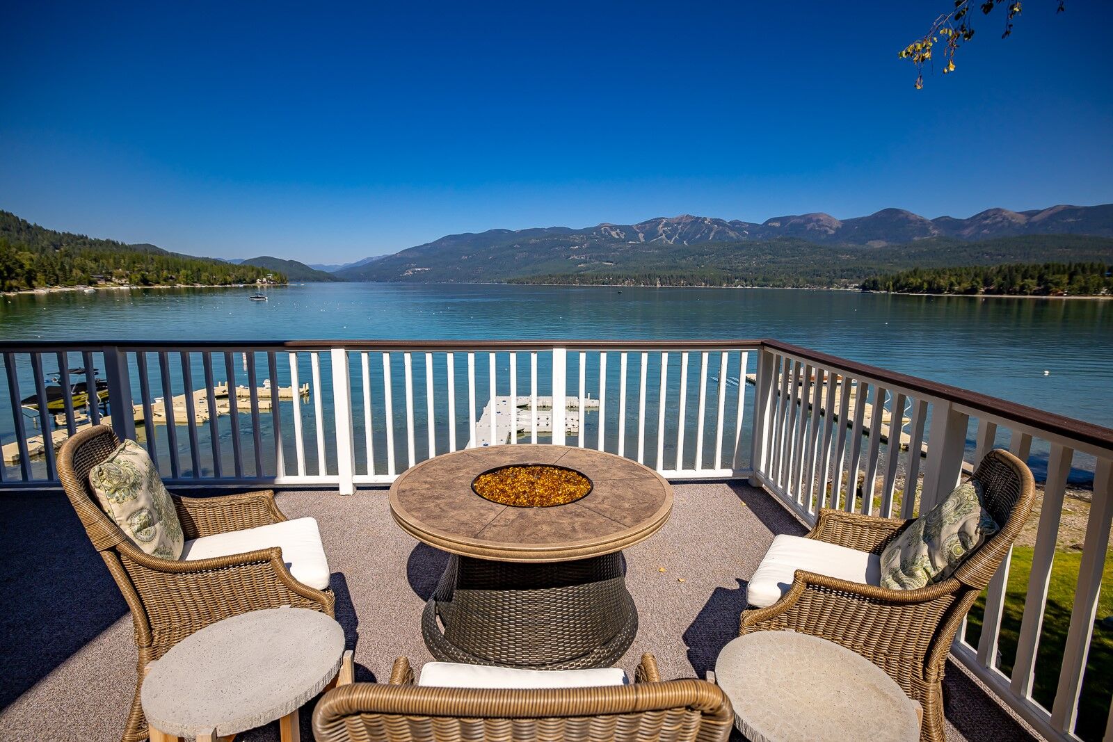 Property Photo:  940 Birch Point Drive  MT 59937 