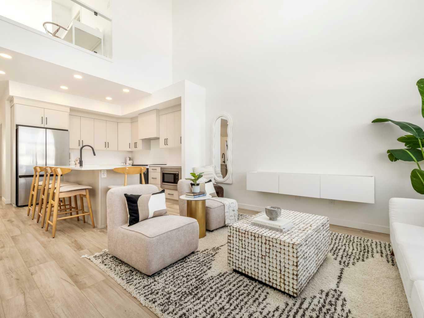 Property Photo: 2905 47 Street S AB T1K 8L4