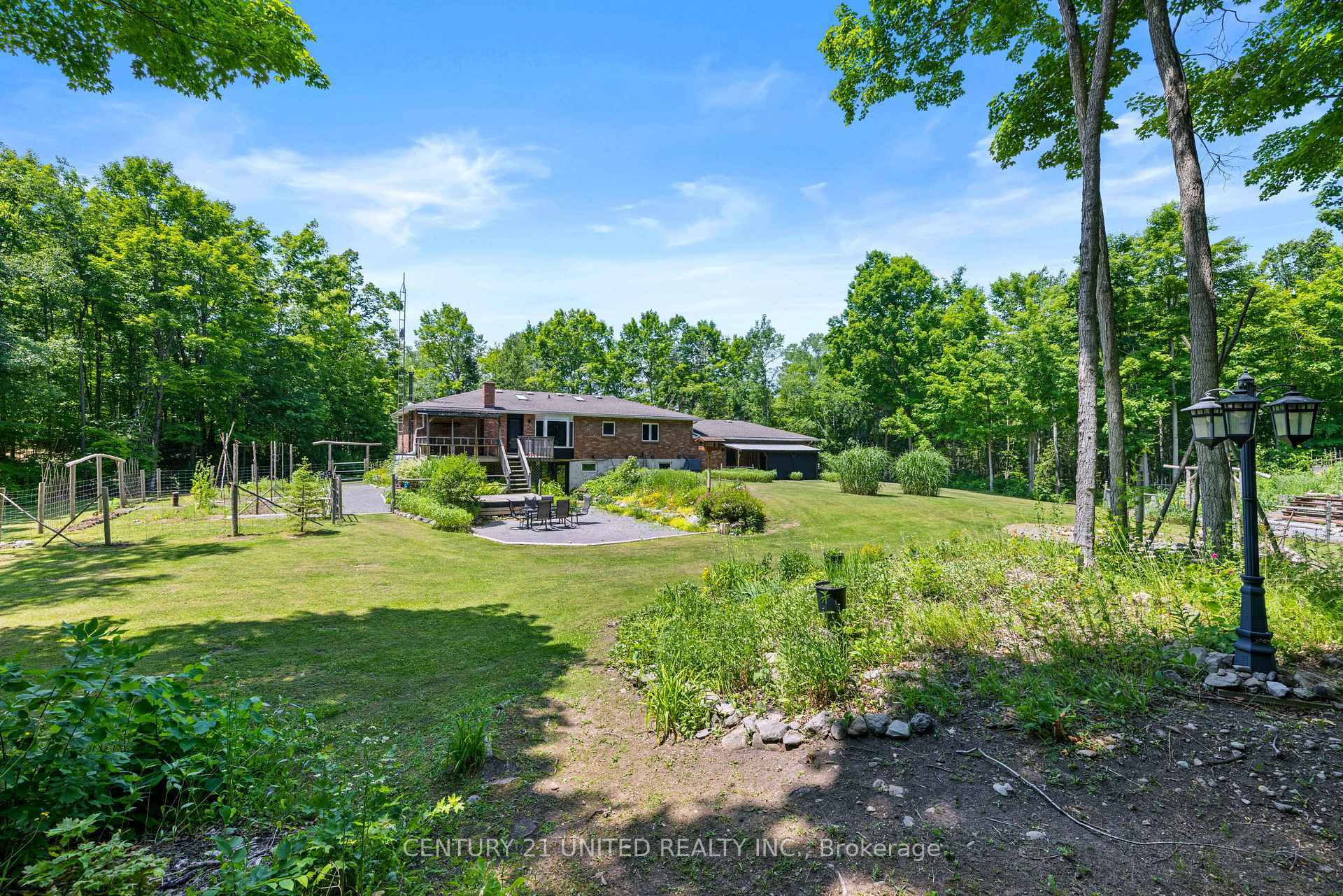 Property Photo: 2021 Camp Line Road ON K0L 2H0