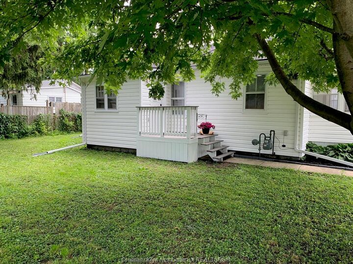 Property Photo: 461 Selkirk Street ON N8A 3X9