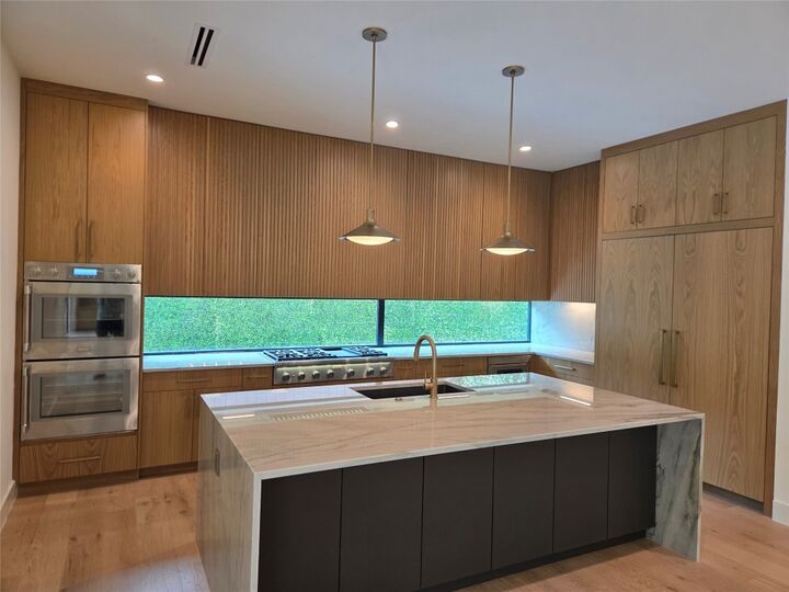 Property Photo:  1503 Barn Swallow Drive  TX 78746 