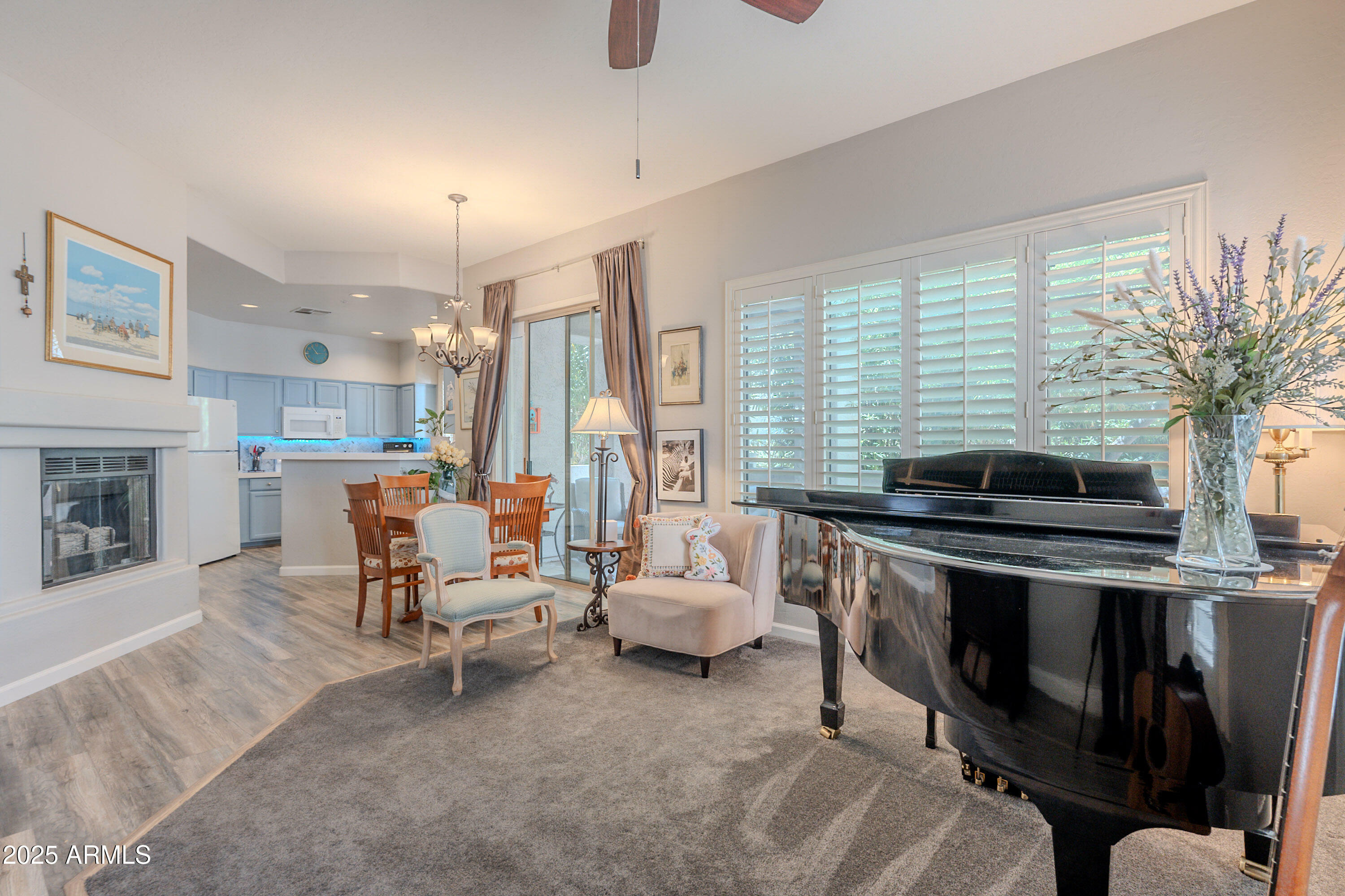 Property Photo: 8180 E Shea Boulevard 1043 AZ 85260