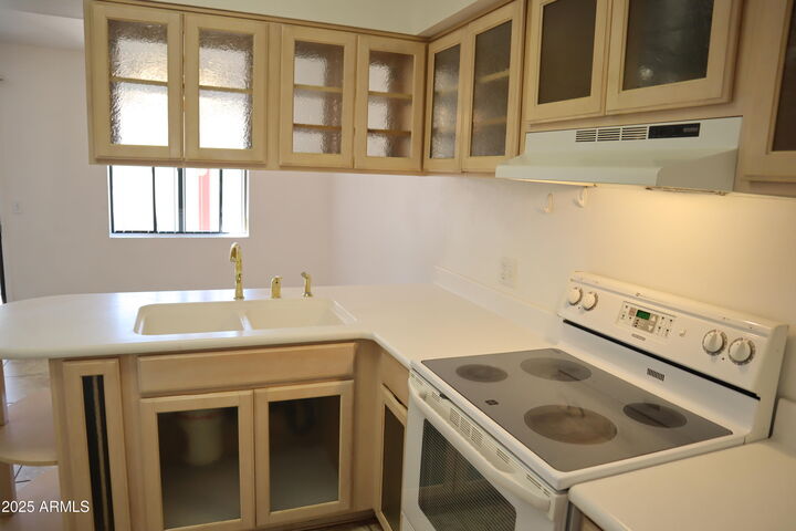 Property Photo:  4511 Buena Loma Way 6 Way 6  AZ 85635 