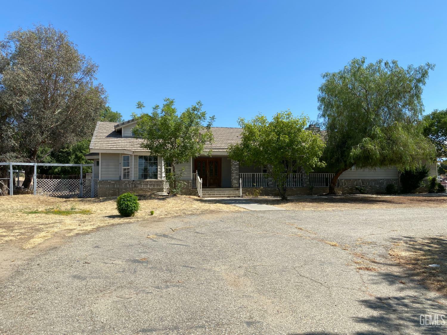 Property Photo: 10800 Pitts Avenue CA 93306