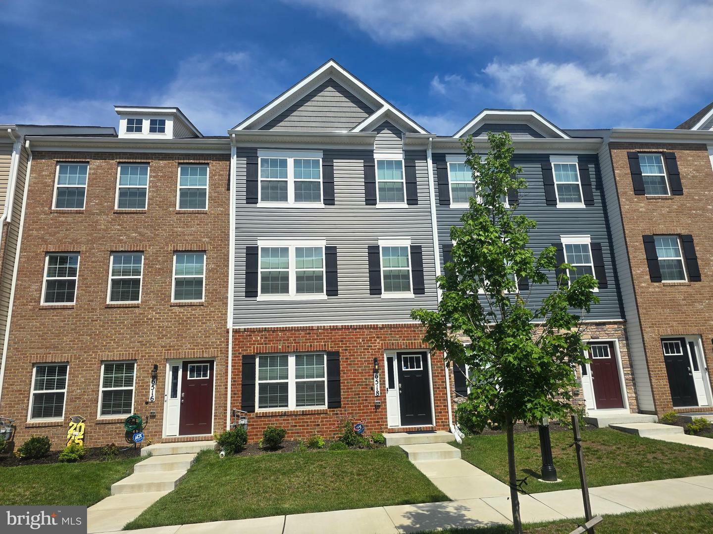 Property Photo: 6518 Spoonbill Way MD 20735
