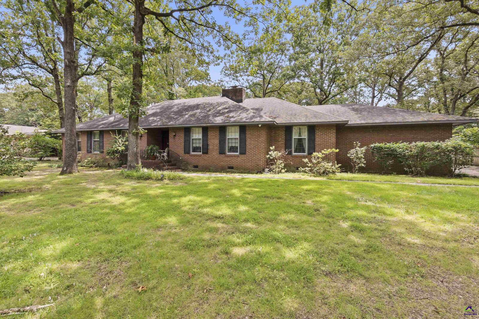 Property Photo:  112 Tanglewood Drive  GA 31093 