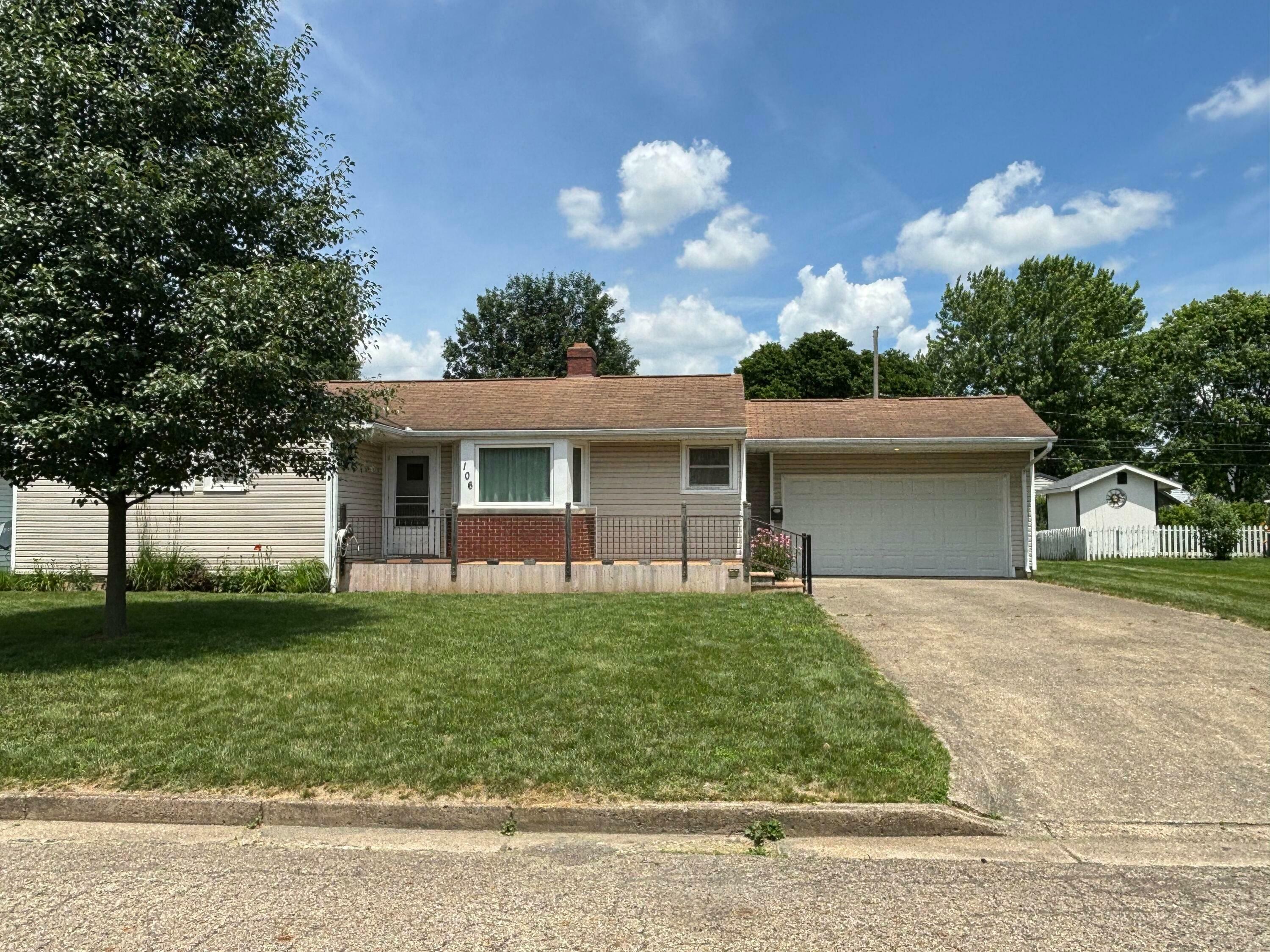 Property Photo: 106 Collins Court OH 43113