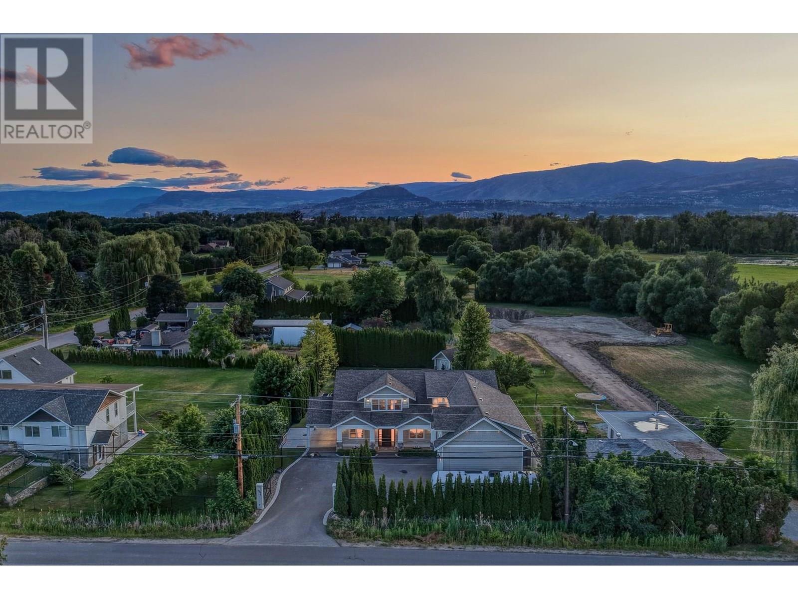 Photo de la propriété: 3558 Spiers Road BC V1W 4A8