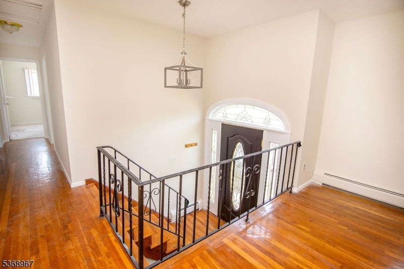 Property Photo:  4 Elizabeth Ct  NJ 07643 