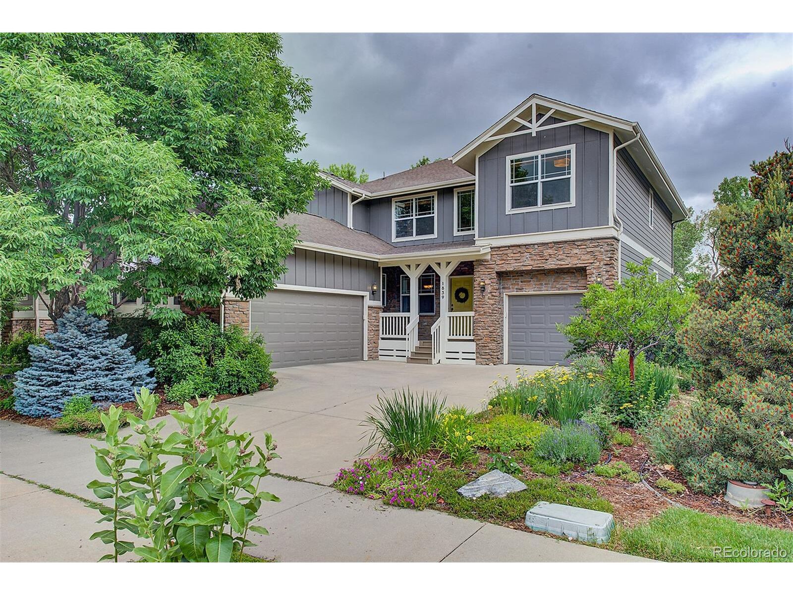 Property Photo: 1839 Caleta Trl CO 80504