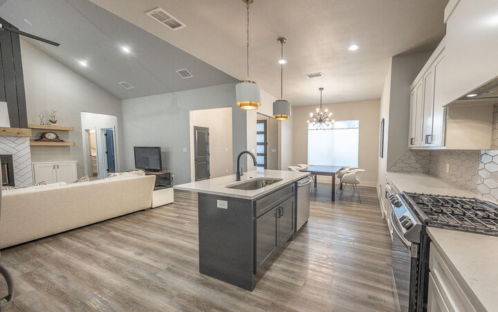 Property Photo:  7814 55th Street  TX 79407