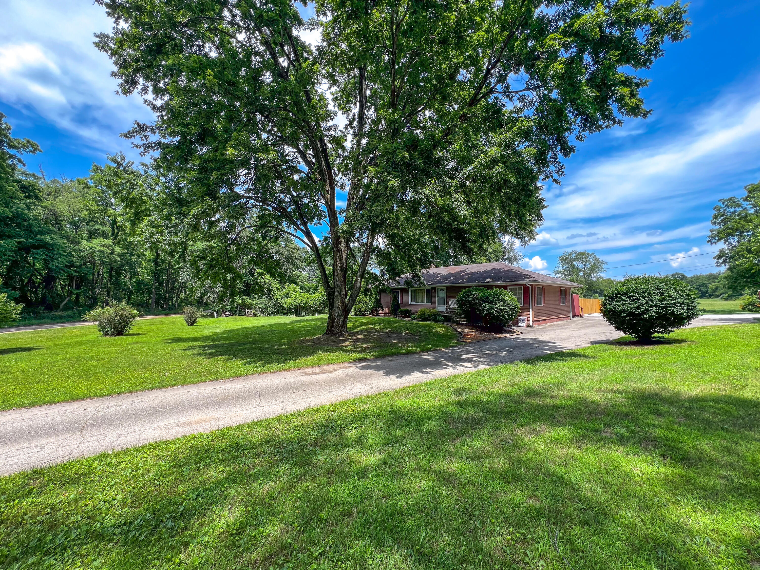 Property Photo: 2314 Hand Road MI 49120