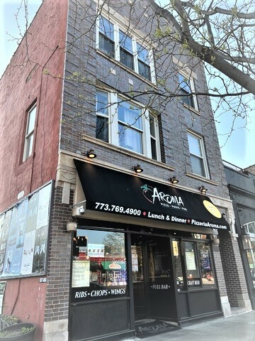 Property Photo: 5350 N Broadway Street 3 IL 60640