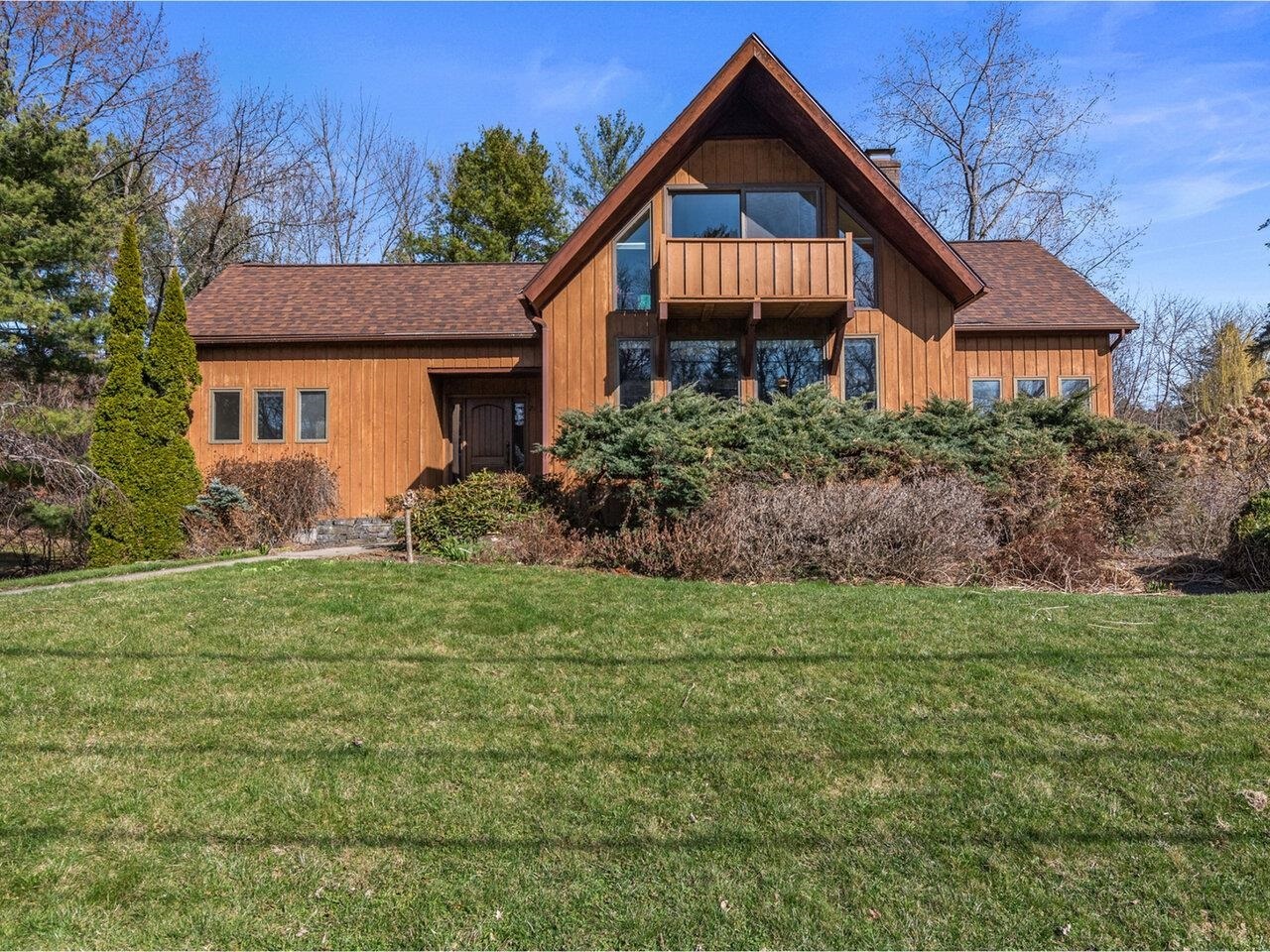 Property Photo:  20 South Cove Road  VT 05401 