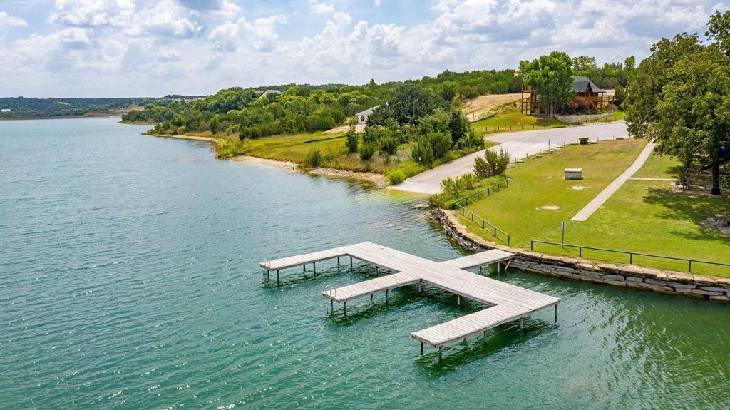 Property Photo: 880 Sunfish Point TX 76433
