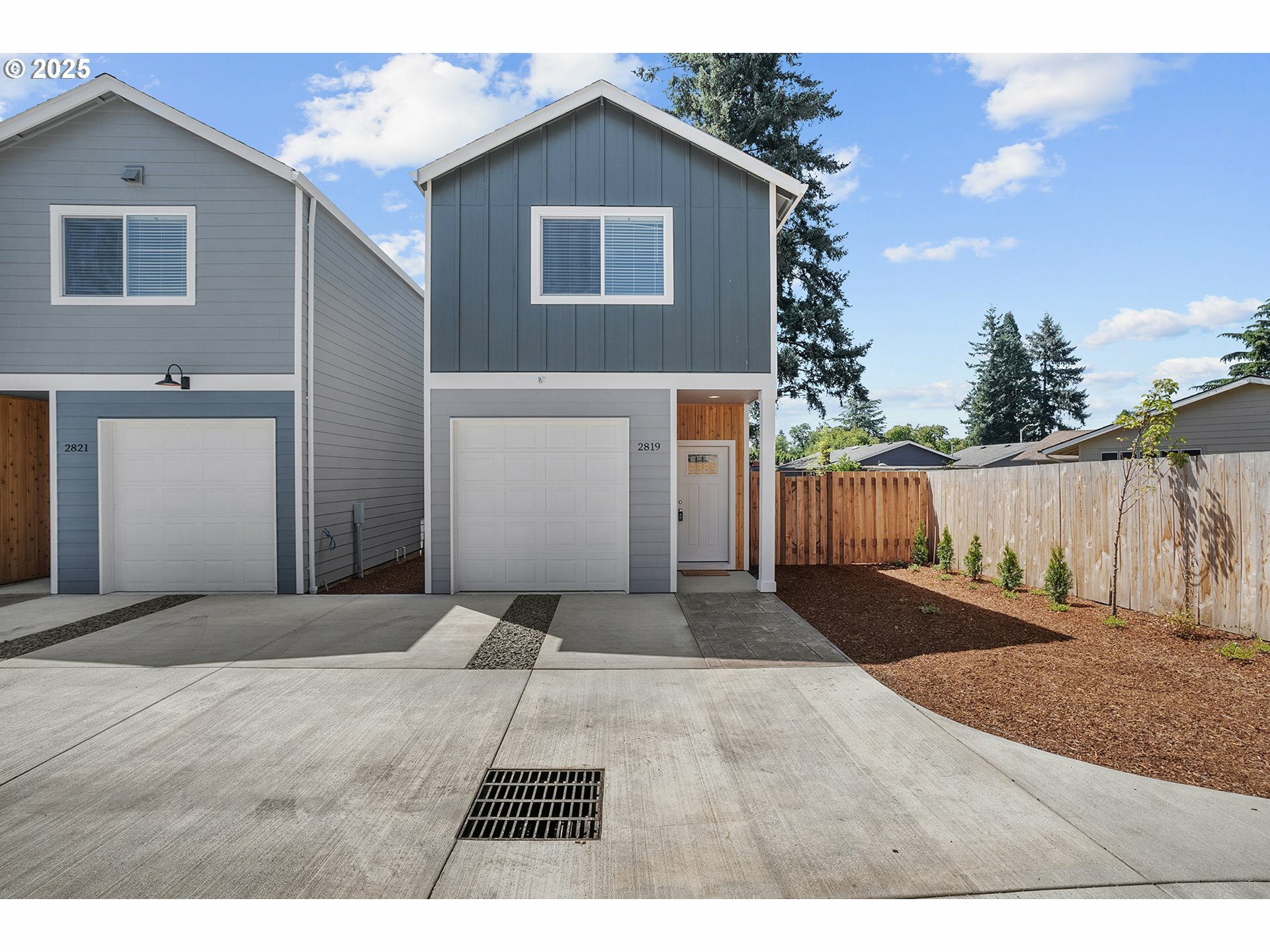 2819 SE 145th Ave  Portland OR 97236 photo