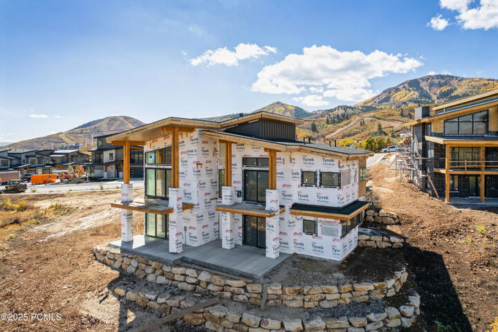 Property Photo:  1946 W Mochila Circle  UT 84032 