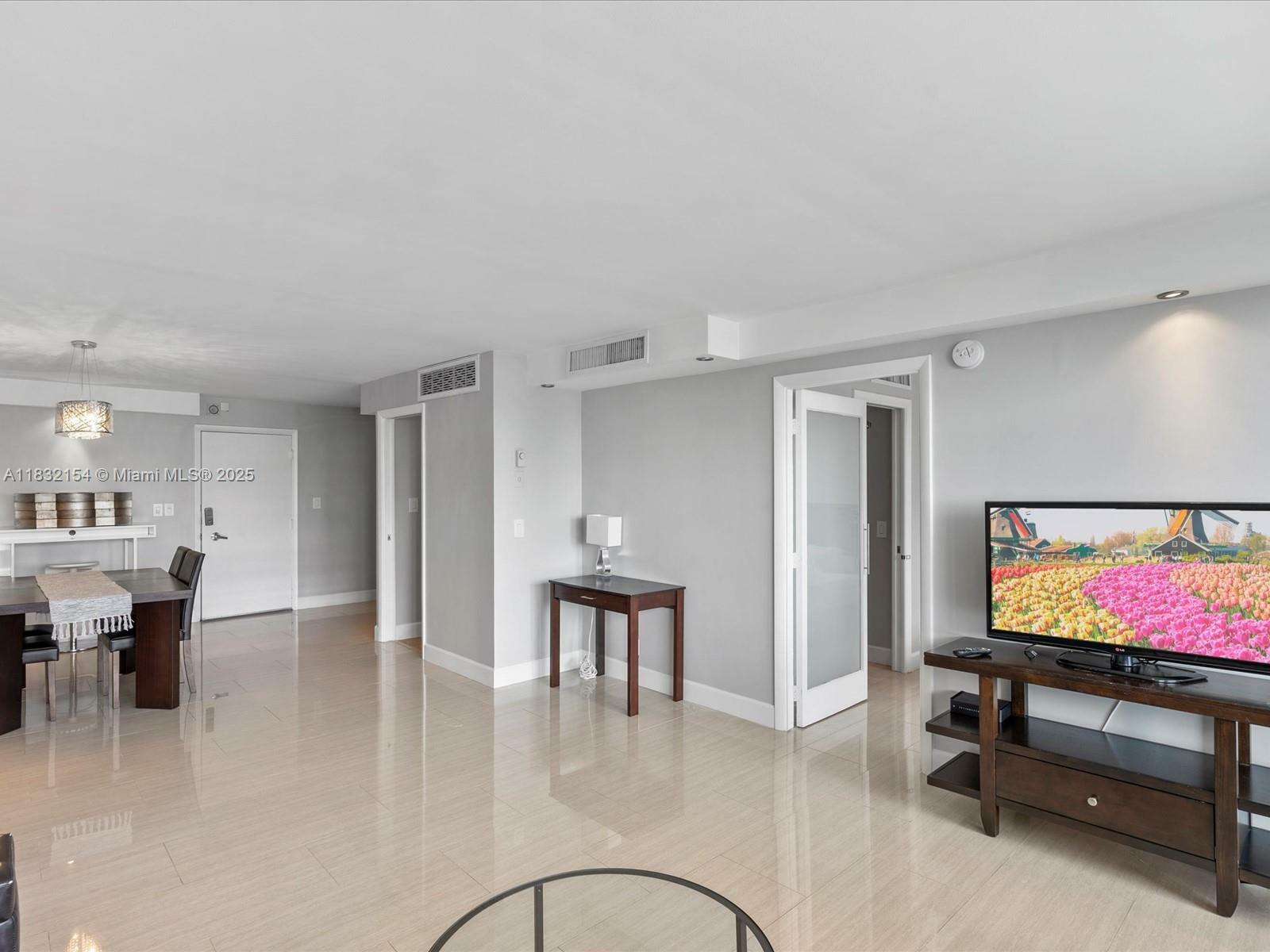 Property Photo:  6770 Indian Creek Dr Ph-R  FL 33141 