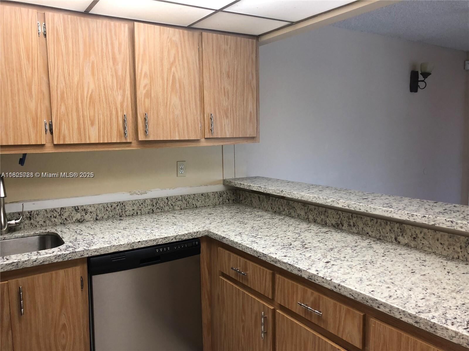 Property Photo:  5995 Washington St 233  FL 33023 