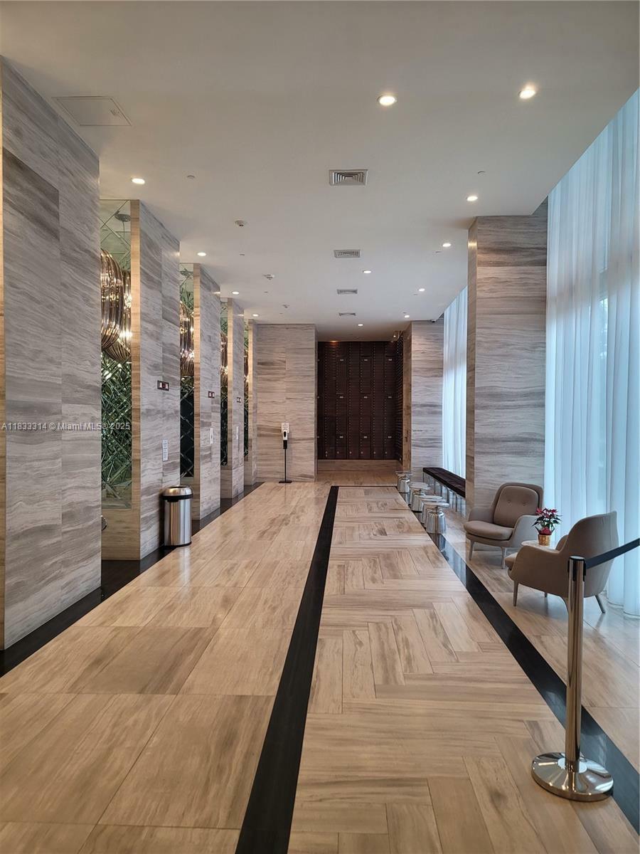 Property Photo: 2000 Metropica Way 2411 FL 33323