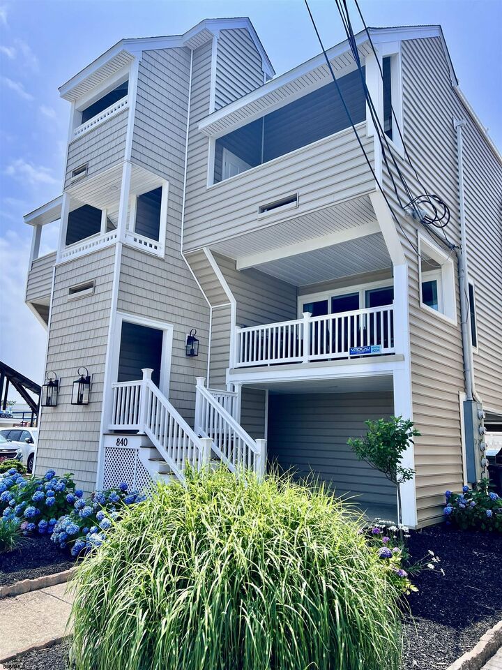 Property Photo: 840 6th Street 2nd Floor NJ 08226