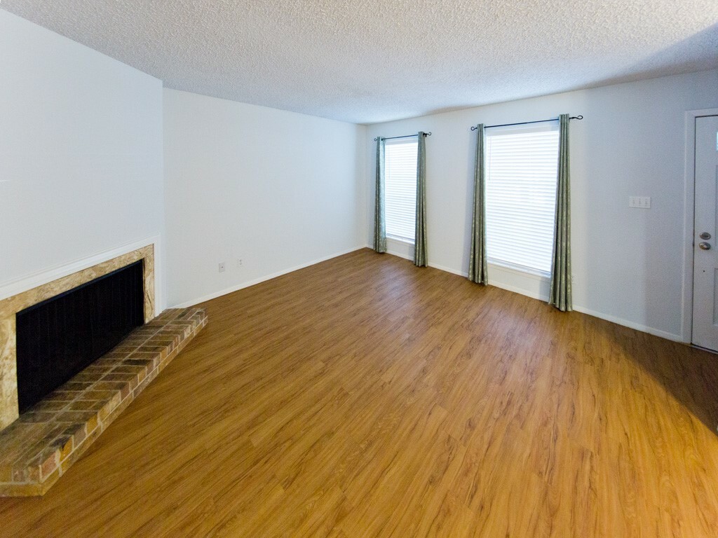 Property Photo: 6534 E Hill Drive TX 78731