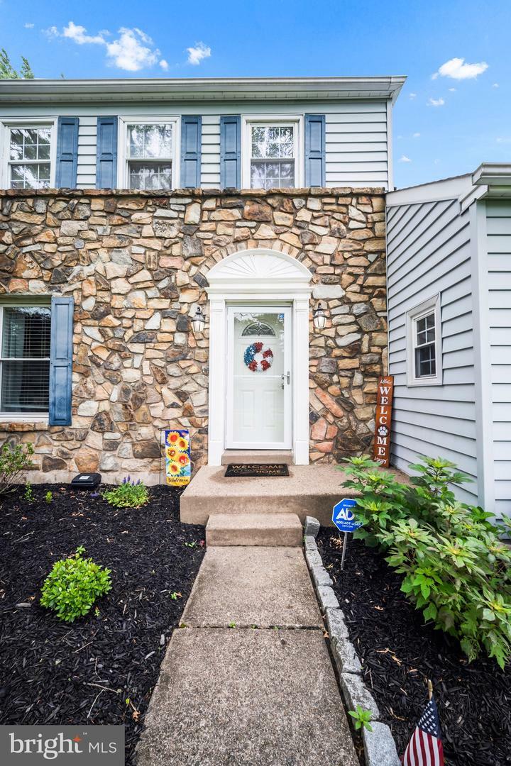Property Photo: 740 Wedge Way PA 18976