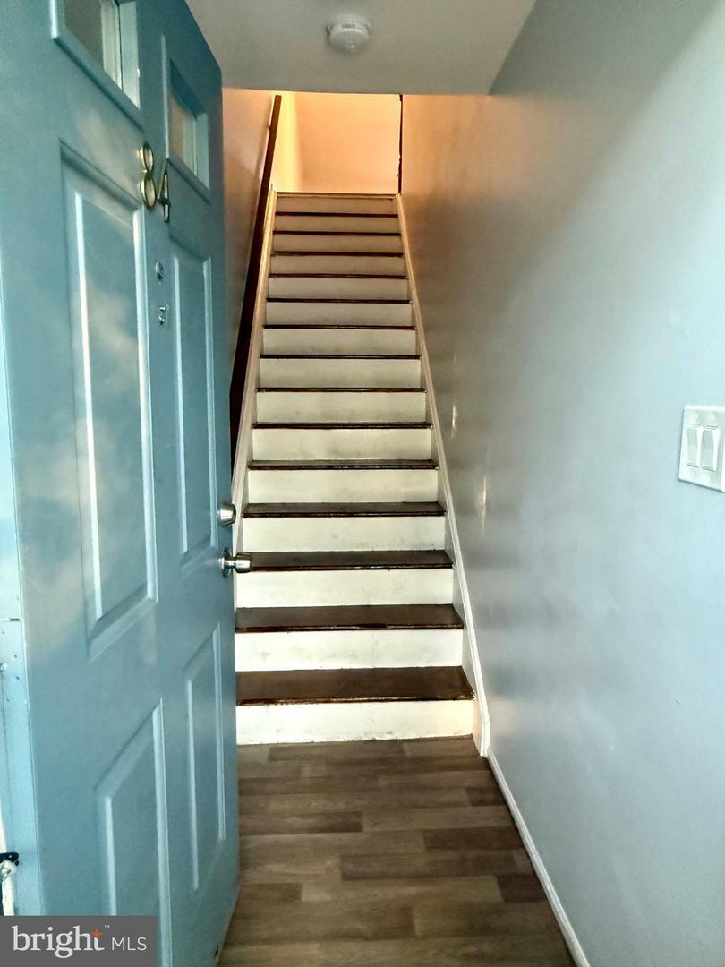 Property Photo: 84 Wyndham Pl NJ 08691
