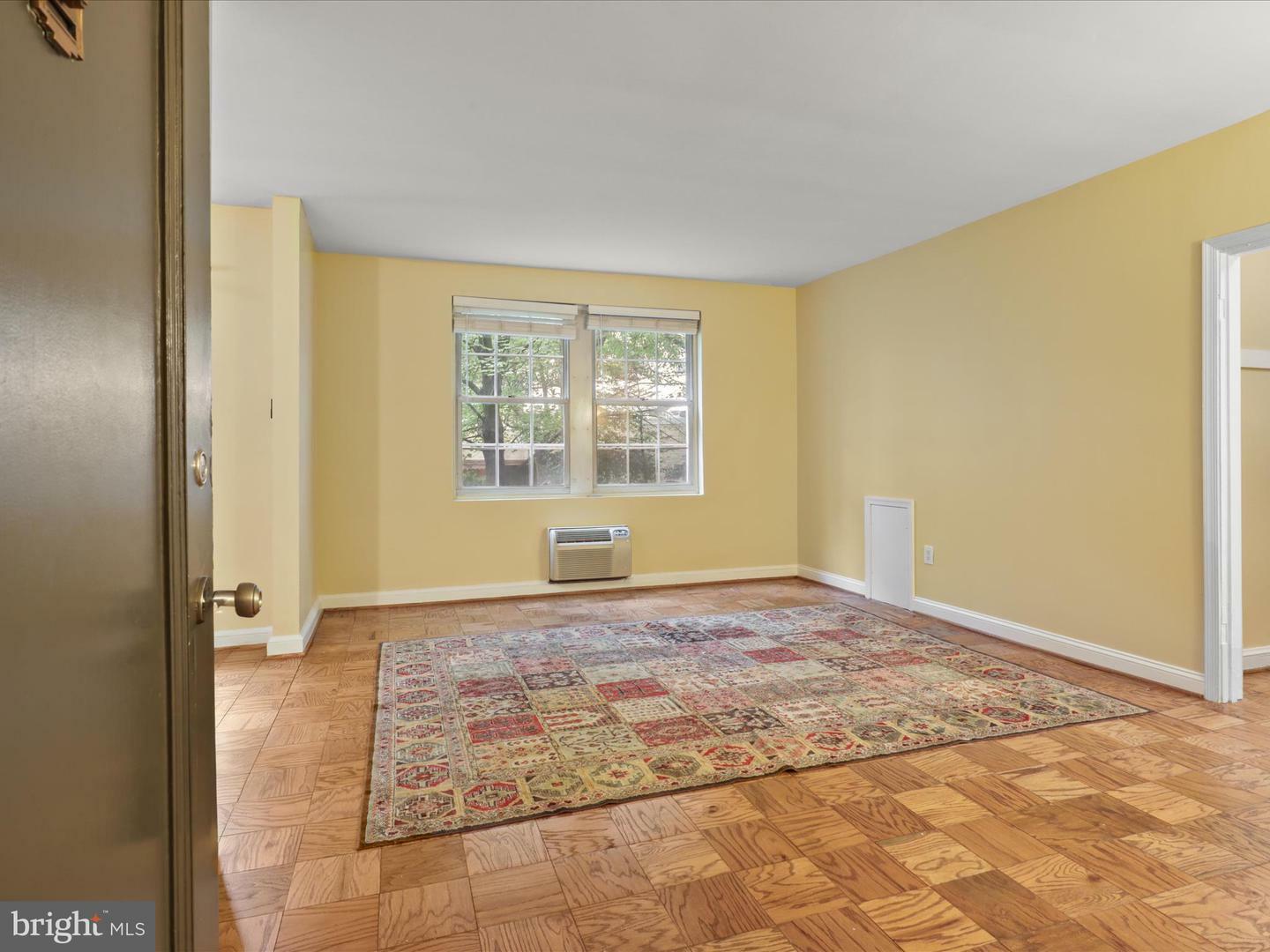 Property Photo: 3051 Idaho Avenue NW 101 DC 20016