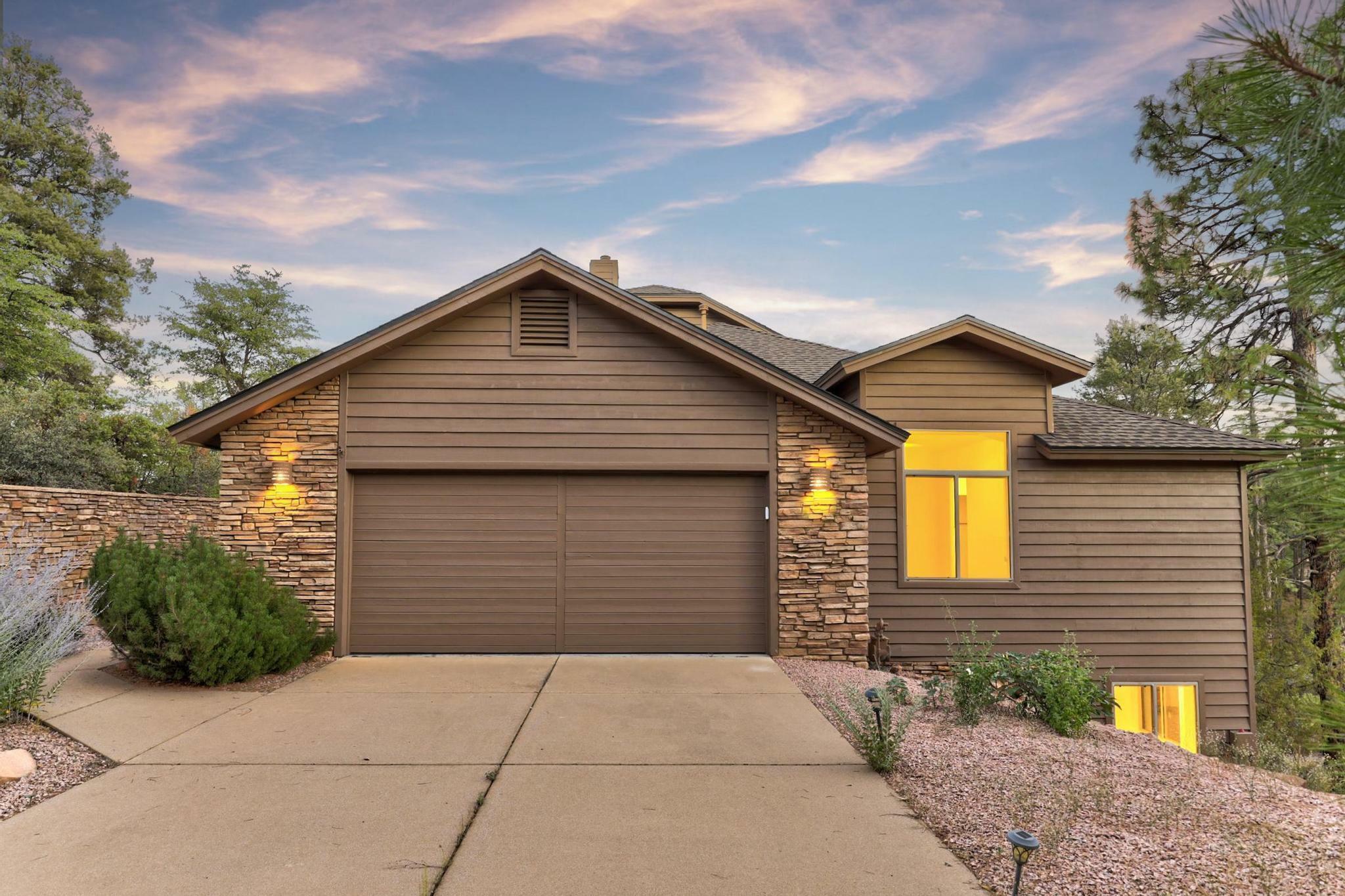 Property Photo: 507 N Grapevine Drive AZ 85541