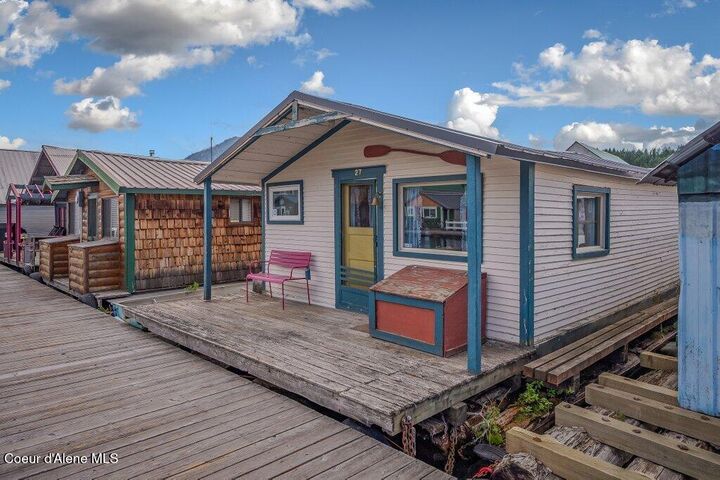 Property Photo: 16946 E Jds E Dock 27 ID 83803