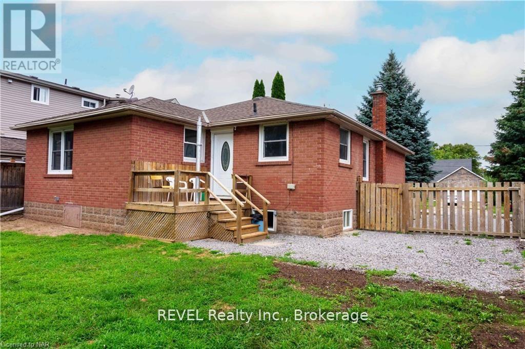 Property Photo: 5530 Arthur Street ON L2E 3C1